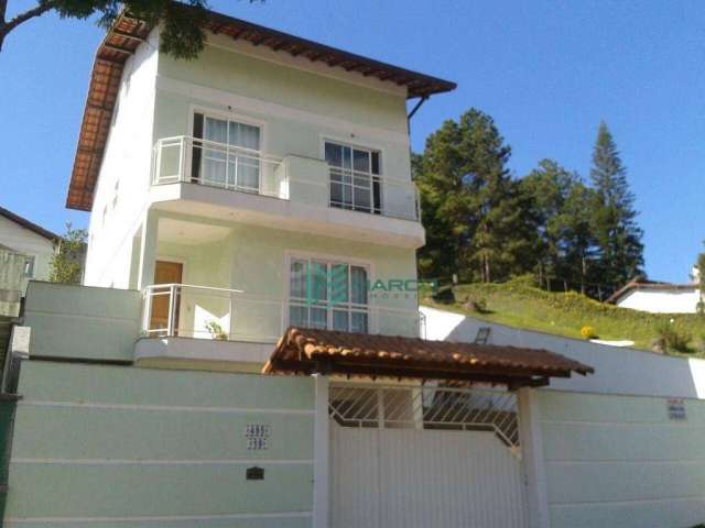 Casa com 4 dormitórios à venda, 250 m² por R$ 990.000 - Agriões - Teresópolis/RJ