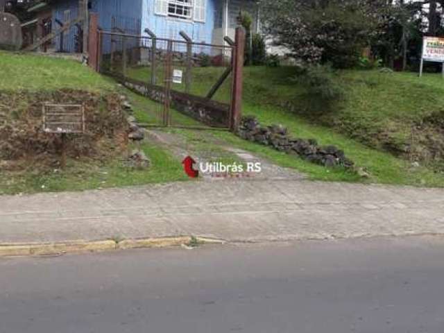 Terreno de frente para Av. Cônego João Marchesi em Canela.