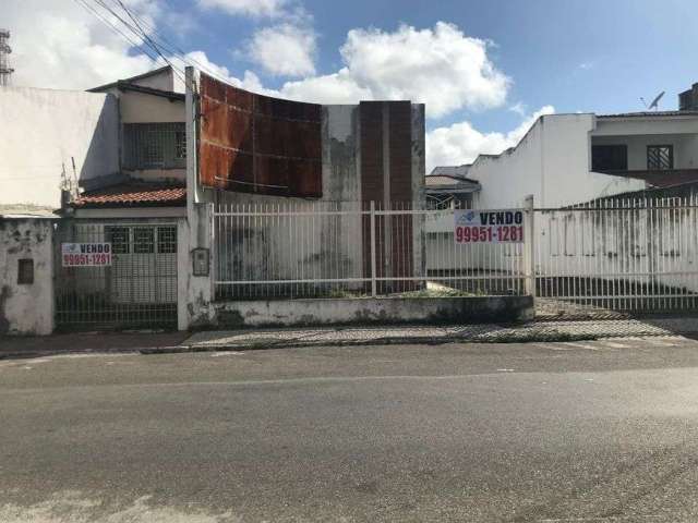 Imóvel comercial na rua Estância - Bairro Centro