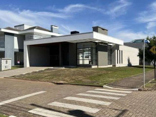 Casa para Venda em Santa Cruz do Sul, Country, 3 dormitórios, 1 suíte, 3 banheiros, 2 vagas