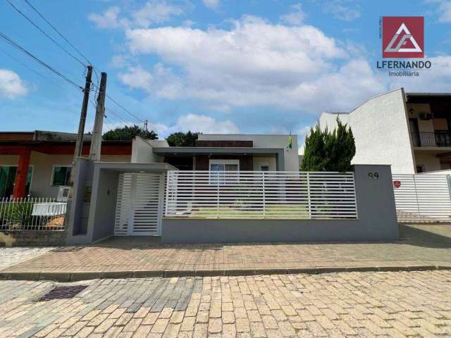 Casa mobiliada com 3 dormitórios, sendo 1 suíte à venda, 156 m² por R$ 1.450.000 - Itoupava Norte - Blumenau/SC