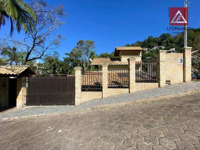 Casa mobiliada com 4 dormitórios, sendo 2 suítes à venda, 156 m² por R$ 980.000 - Itoupava Seca - Blumenau/SC