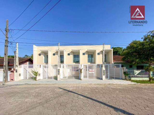 Sobrado com 2 suítes à venda, 93 m² por R$ 469.000 - Fidélis - Blumenau/SC