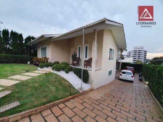 Casa com 3 dormitórios, sendo 1 suíte à venda, 344 m² por R$ 1.480.000 - Estados - Indaial/Santa Catarina