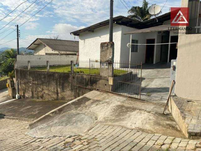 Terreno à venda, 357 m² por R$ 290.000,00 - Escola Agrícola - Blumenau/SC