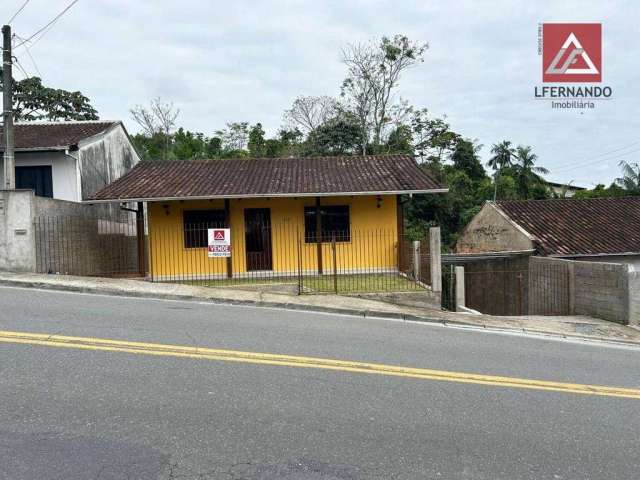 Casa com 3 dormitórios, sendo 1 suíte à venda, 133 m² por R$ 470.000 - Itoupavazinha - Blumenau/SC