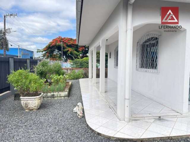 Casa com 3 dormitórios à venda, 140 m² por R$ 1.350.000,00 - Centro - Balneário Piçarras/SC