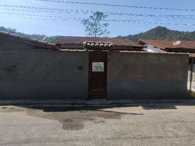 Casa linear em Canoas Teresópolis -RJ