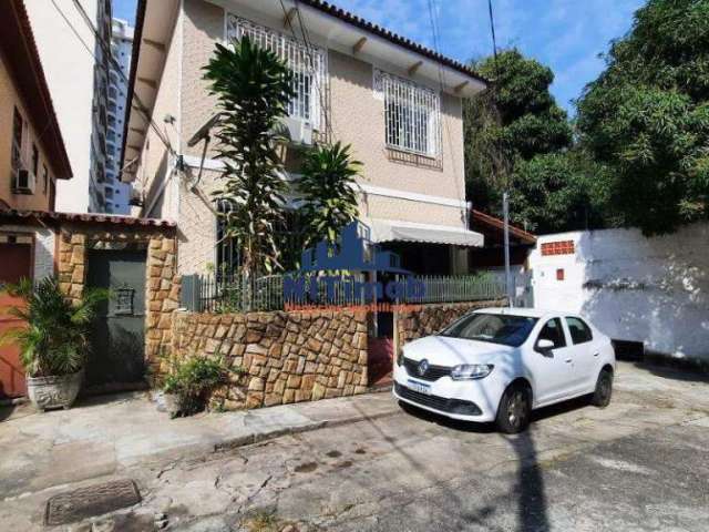 Casa à venda, 2 quartos, 1 vaga, Santa Rosa - Niterói/RJ