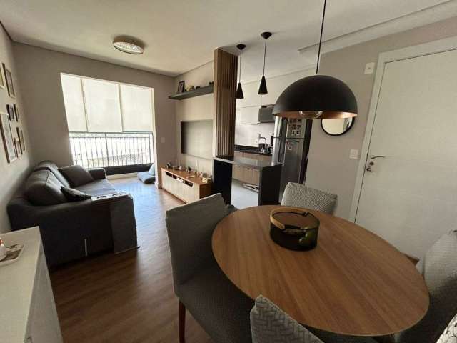 Apartamento Lapa - 55M², 2 Dorms, 1 Suíte, 1 Vaga Demarcada, Face Norte, Lavabo, Sacada, Academia, Piscina, Churrasqueira, Quadra de Tênis.