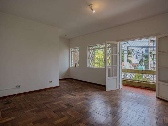 Apartamento Pinheiros - 82M², 2 Dorms, Varanda, Armários, Jardim.