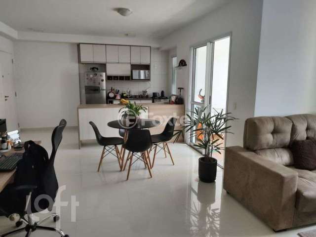 Apartamento Marquês de São Vicente - 70M², 2 Dorms, 1 Suíte, 2 Vagas Demarcadas, Varanda, Churrasqueira, Salão de Festas e Jogos, Gerador, Piscina.