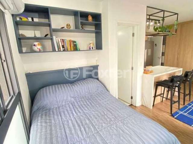 Apartamento 32M², 1Q, 1 Banheiro, 1 Vaga, Piscina, Academia, Churrasqueira, Gerador, Piscina Aquecida, Salão de Festas, Split, Brinquedoteca, Quadra.