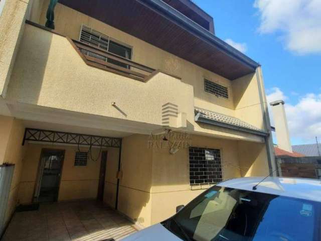 Sobrado com 3 dormitórios à venda, 168 m² por R$ 670.000,00 - Uberaba - Curitiba/PR