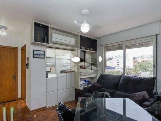 Apartamento Mobiliado de 2 dormitórios e 2 vagas Bairro Azenha