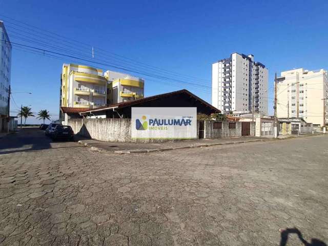 Casa com 4 dorms, Vera Cruz, Mongaguá - R$ 900 mil, Cod: 831776