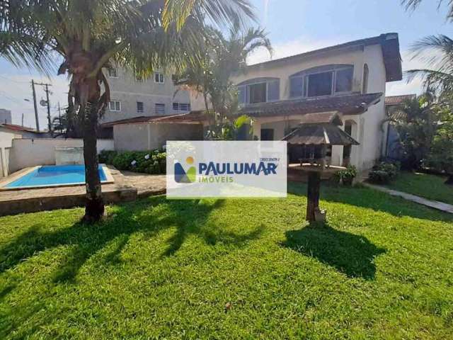 Sobrado com 3 dorms, Vila Anhanguera, Mongaguá - R$ 800 mil, Cod: 832152