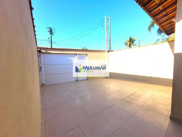 Casa com 3 quartos à venda na Rua Cipriano Félix Pereira, Jardim Aguapeu, Mongaguá, 90 m2 por R$ 398.000