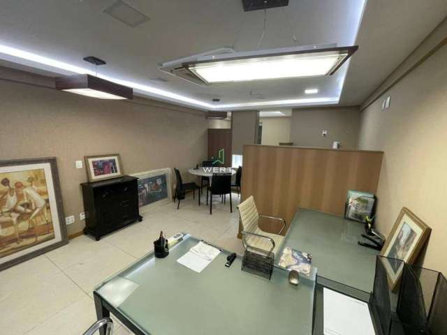 Sala comercial com ótima localização no Recreio dos Bandeirantes.