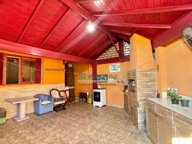 Casa com 2 dormitórios à venda, 57 m² por R$ 350.000,00 - Centro - Cachoeirinha/RS