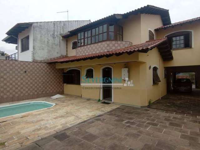 Casa com 5 dormitórios à venda, 178 m² por R$ 849.900,00 - Centro - Cachoeirinha/RS