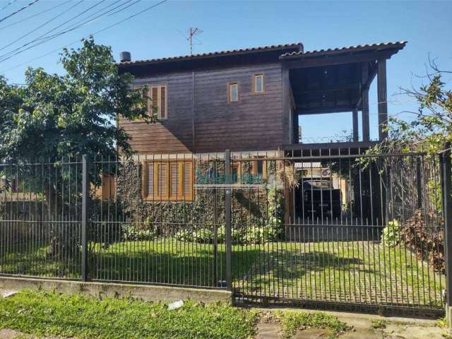 Sobrado com 2 dormitórios à venda, 100 m² por R$ 450.000,00 - Vila Silveira Martins - Cachoeirinha/RS