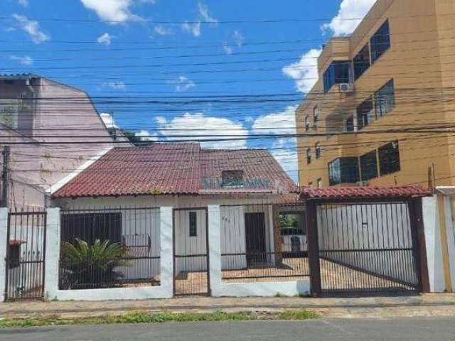 Casa com 3 dormitórios à venda, 225 m² por R$ 650.000,00 - Centro - Cachoeirinha/RS