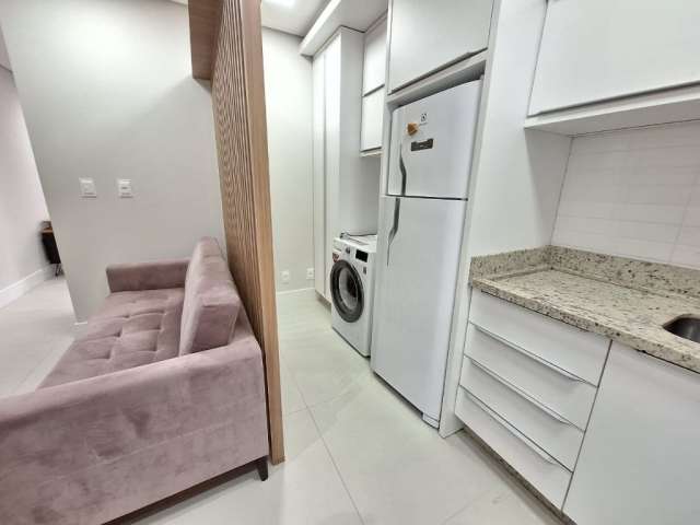 Lindo Studio na Trindade com Dormitorio independente