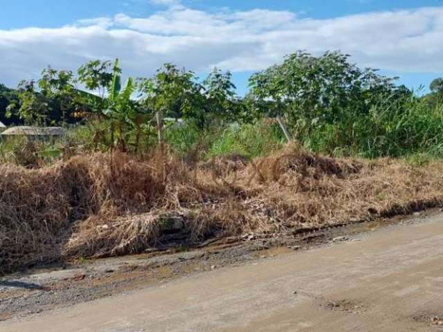 Lindo terreno localizado no Itacolomi em Balneário Piçarras.