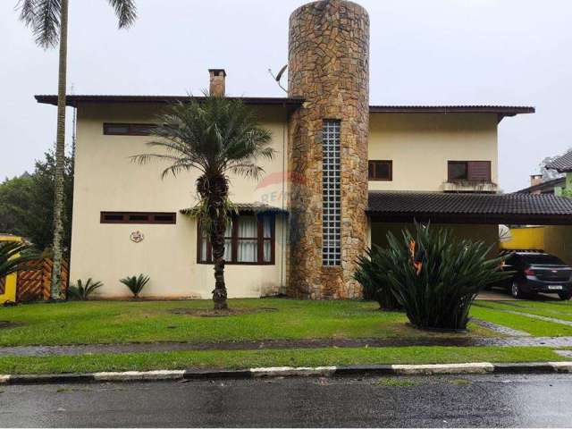 Casa dos Sonhos em Arujá: 5 Quartos (LOCAÇÃO E VENDA).