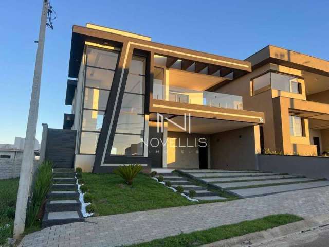 Casa com 3 dormitórios à venda, 239 m² por R$ 1.500.000,00 - Santa Monica - Caçapava/SP