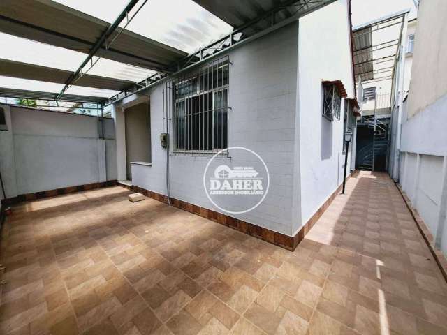 Daher Vende: Casa Independente 2 Qtos c/Garagem e Quintal, em Quintino, Cód do Imóvel