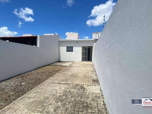 Casa com 2 dormitórios à venda, 77 m² por R$ 140.000,00 - Bairro dos Estados - Patos/PB