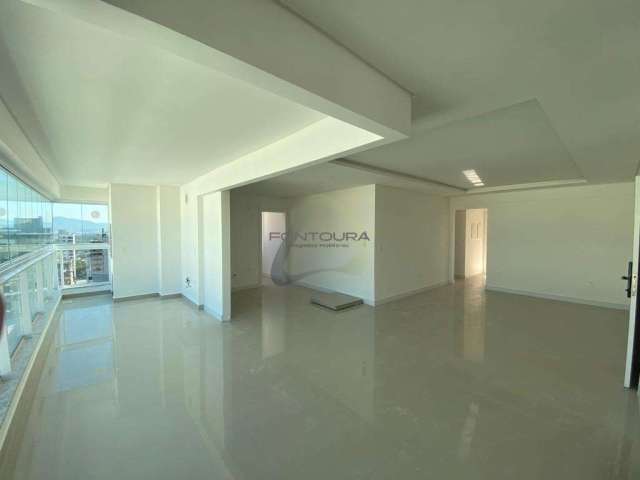 Apartamento à venda na Rua 304, 433, Meia Praia, Itapema por R$ 1.840.000