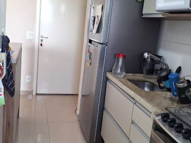 Apartamento Vila Galvão - 2 dorm c/ Suíte