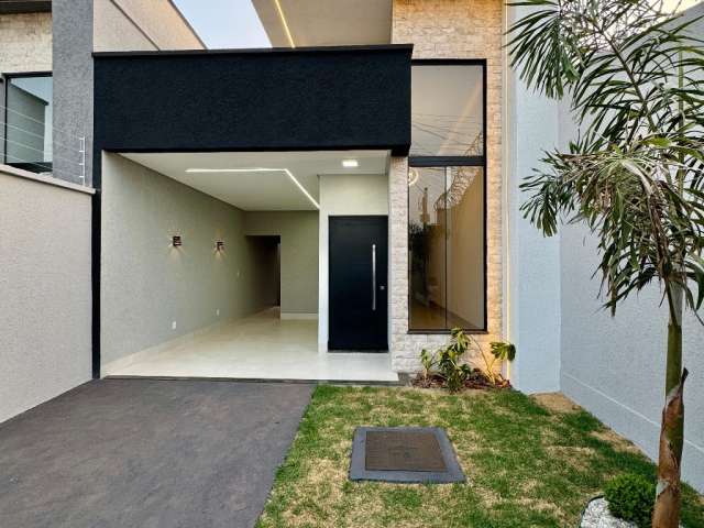 Casa para venda com 3 quartos sendo 1 suíte, e piscina aquecida no Setor Vereda dos Buritis