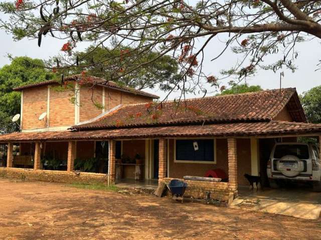 Excelente Fazenda na cidade de passatempo Minas gerais sede maravilhosa riquíssima em água