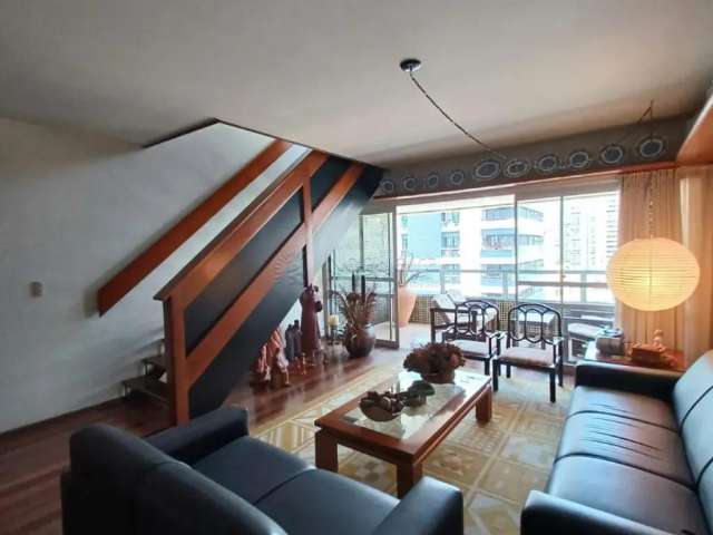 Excelente apartamento duplex localizado em Boa Viagem com 276,26m².