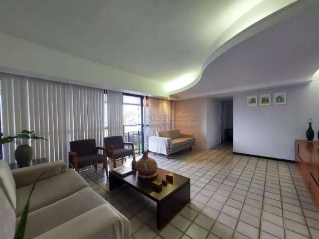 Excelente apartamento localizado em Boa Viagem com 154,61m².