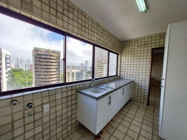 Excelente apartamento localizado em Casa Amarela com 157,32m².