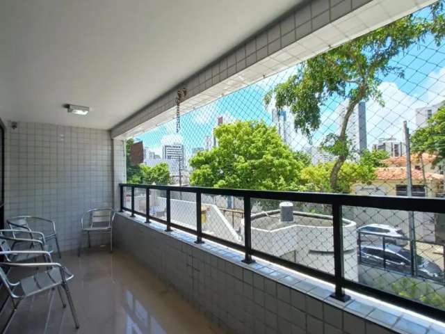 Apartamento com excelente localização no Bairro do Pina.