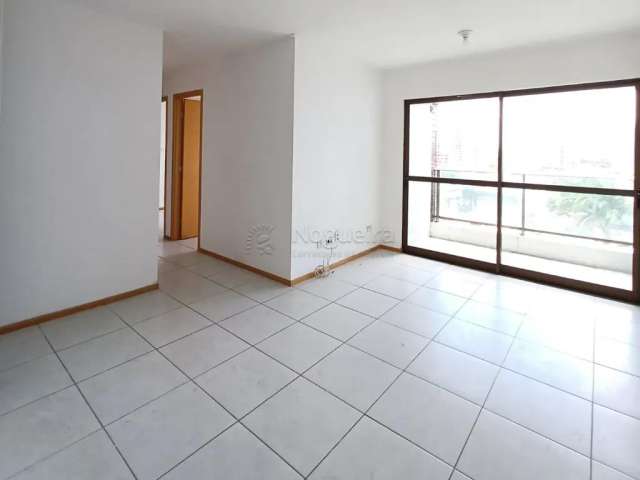 Excelente apartamento localizado no Cordeiro, com 74,64m² de área útil.