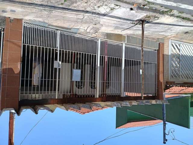 Casa com 3 quartos à venda na Rua Paulo Di Favari, 278, Vila Caminho do Mar, São Bernardo do Campo por R$ 750.000