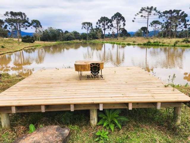 Terreno com casa de Madeiras a Venda em Urubici