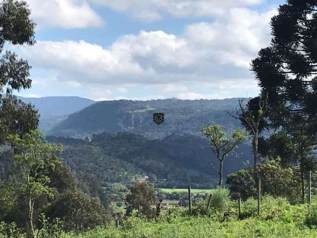 Terreno Rural Encantador com Paisagens Deslumbrantes