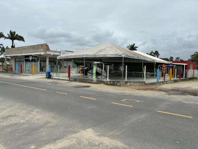 Predio comercial na praia de ubatuba em são francisco do sul,sc com 360m²