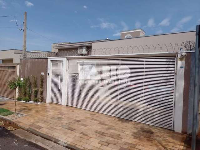 Casa com 2 quartos à venda na Rua José Antonio Paixão, 265, Residencial Santa Cruz, São José do Rio Preto, 140 m2 por R$ 530.000