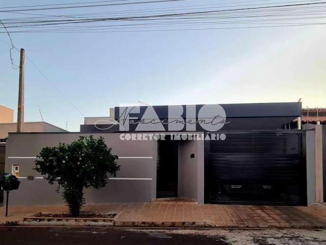 Casa com 2 quartos à venda na Rua Walter Pavão, 921, Jardim Leste, São José do Rio Preto, 90 m2 por R$ 410.000