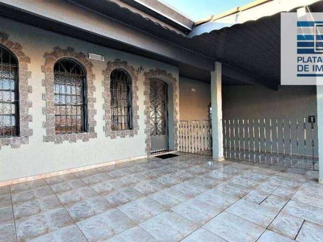 Casa com 3 dormitórios à venda, por R$ 650.000,00 - Jardim São Lourenço - Bragança Paulista/SP