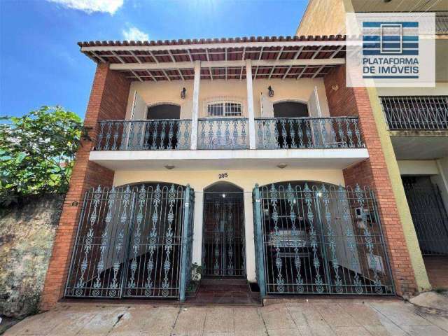 Casa com 3 dormitórios à venda, 270 m² por R$ 715.000,00 - Centro - Bragança Paulista/SP